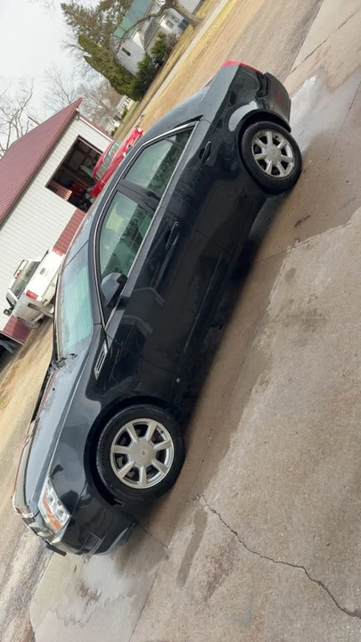 2010 Cadillac CT4 - Image 2 of 8