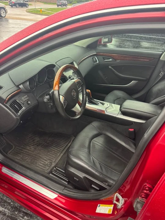 2010 Cadillac CT4 - Image 5 of 13