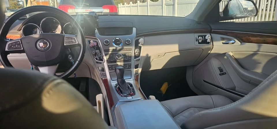 2010 Cadillac CTS 2nd Gen - Image 4 of 8