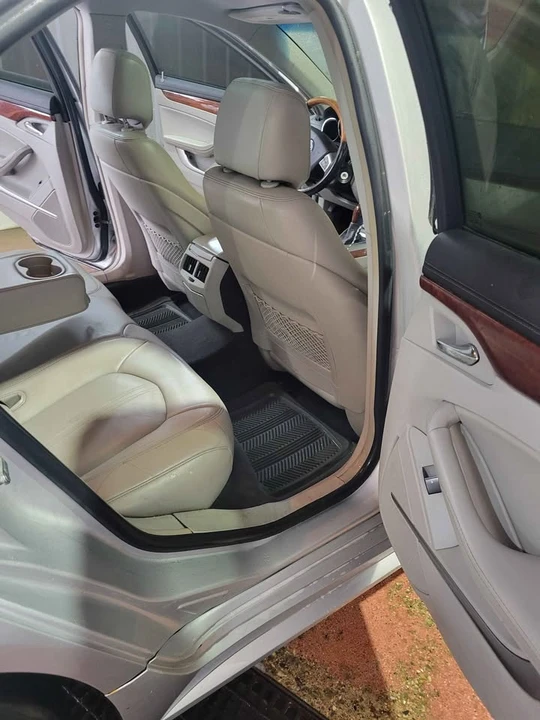 2010 Cadillac CTS 2nd Gen - Image 6 of 8