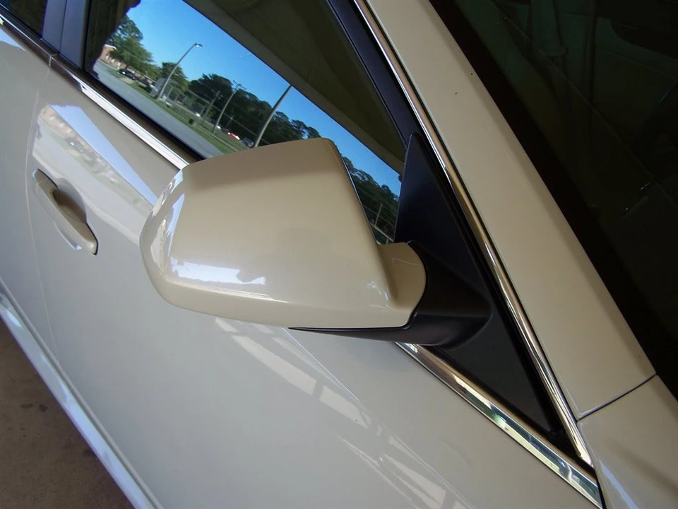 2010 Cadillac CTS 2nd Gen - Image 26 of 31
