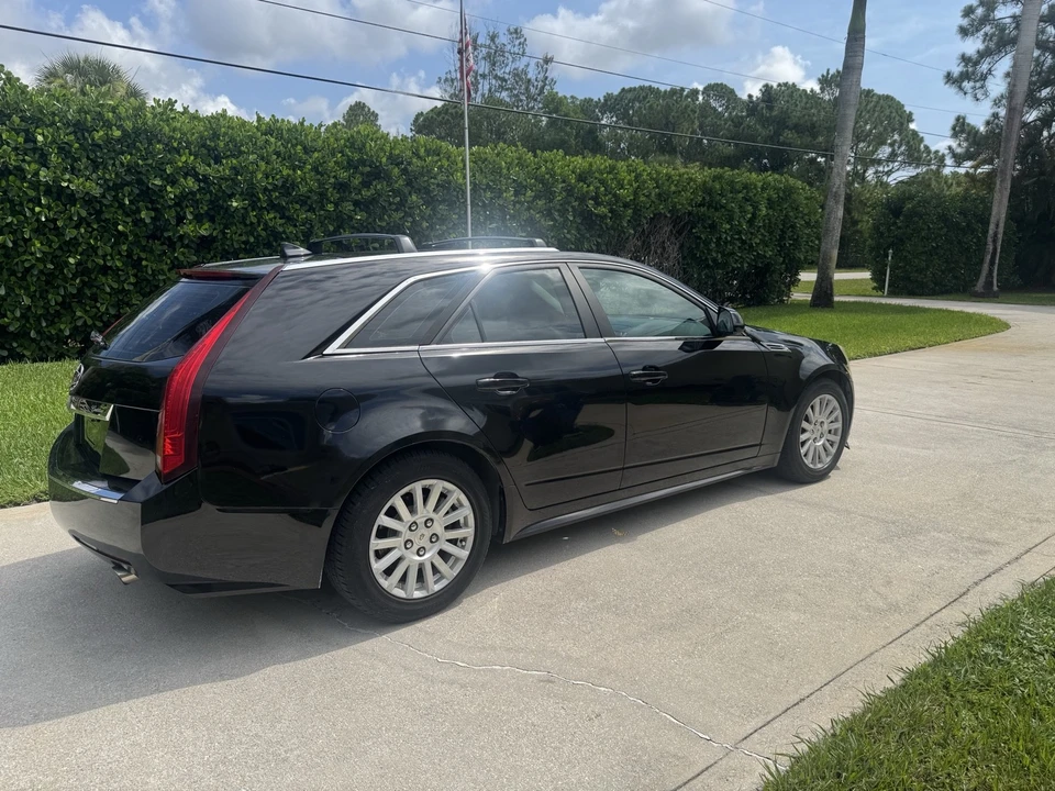 2010 Cadillac CTS 2nd Gen - Image 5 of 21