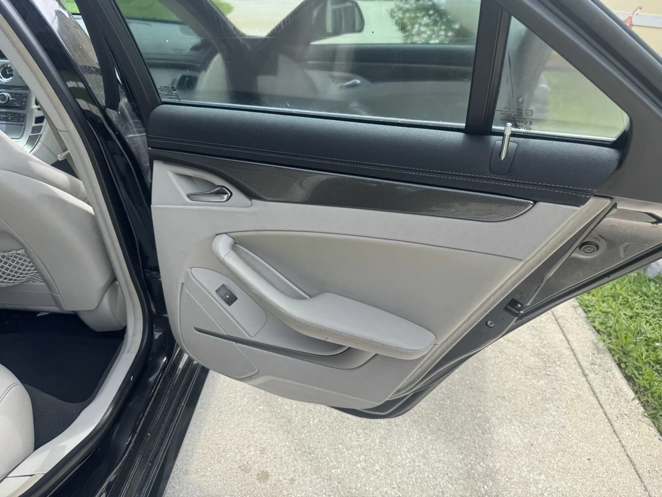 2010 Cadillac CTS 2nd Gen - Image 19 of 21