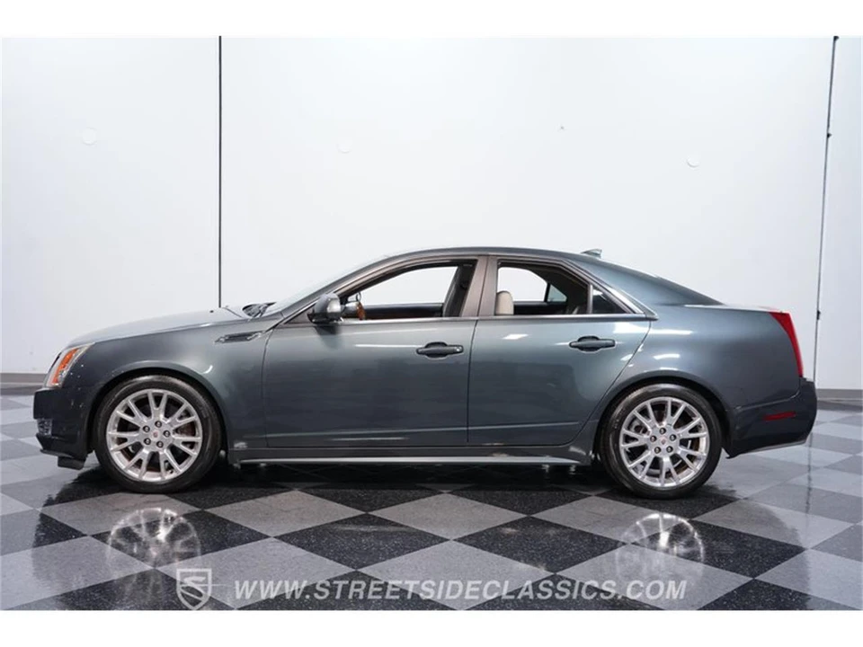 2010 Cadillac CTS 2nd Gen - Image 2 of 31