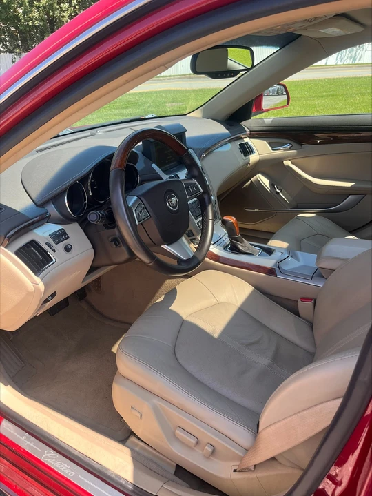 2010 Cadillac CTS 2nd Gen - Image 9 of 12