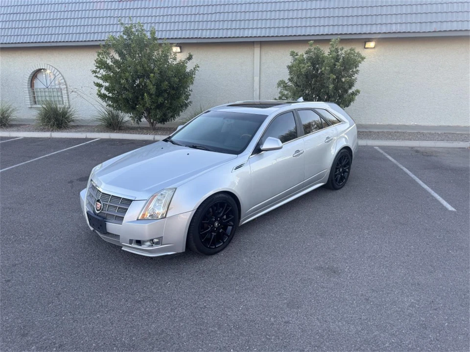 2010 Cadillac CTS 2nd Gen - Image 4 of 16