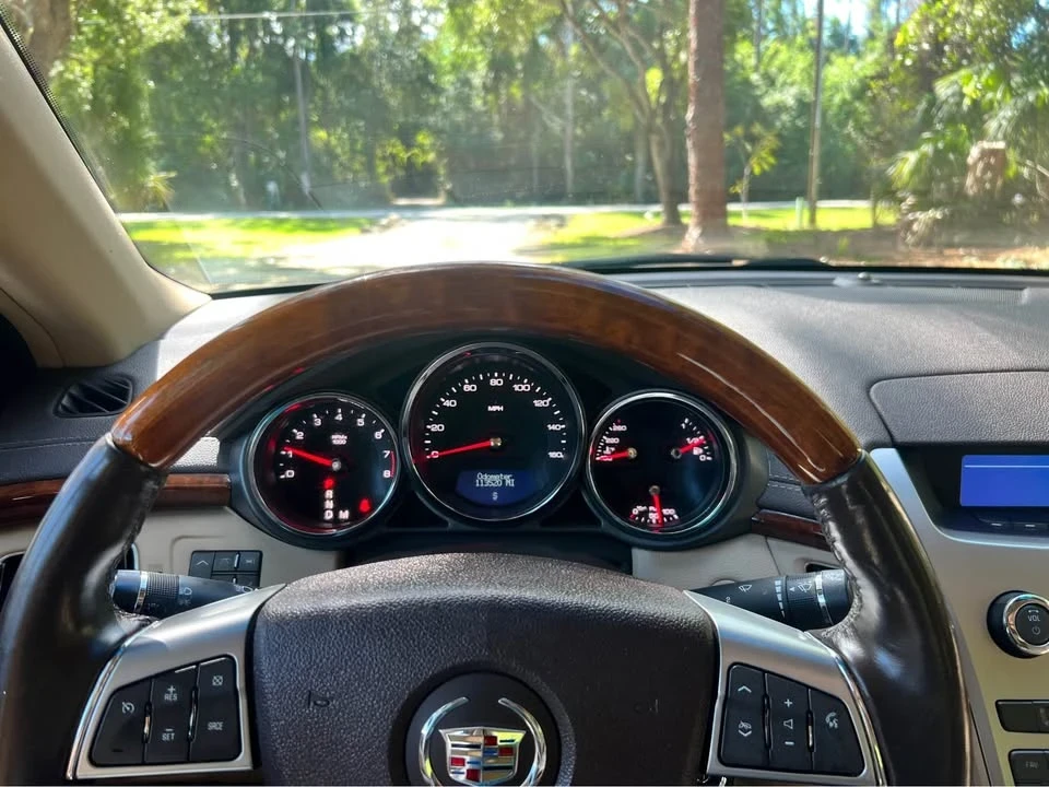 2010 Cadillac CTS 2nd Gen - Image 5 of 13