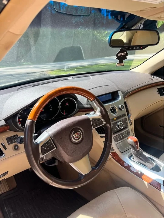 2010 Cadillac CTS 2nd Gen - Image 8 of 13