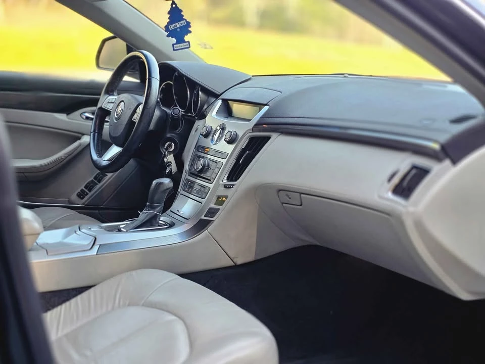 2010 Cadillac CTS 2nd Gen - Image 13 of 16