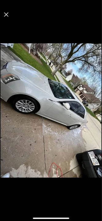 2010 Cadillac CTS 2nd Gen - Image 5 of 10