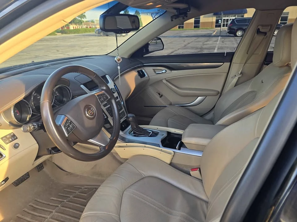 2010 Cadillac CTS 2nd Gen - Image 9 of 21