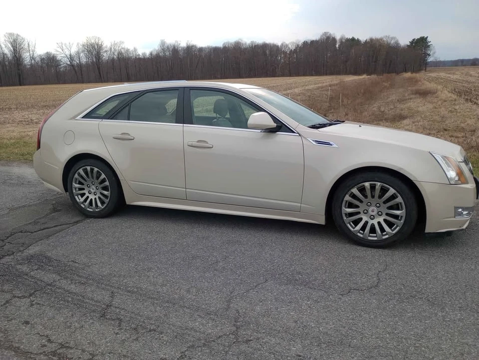 2010 Cadillac CTS 2nd Gen - Image 6 of 16