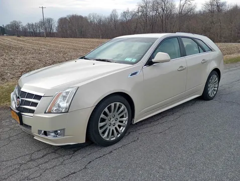 2010 Cadillac CTS 3.6 Premium Collection Sport Wagon