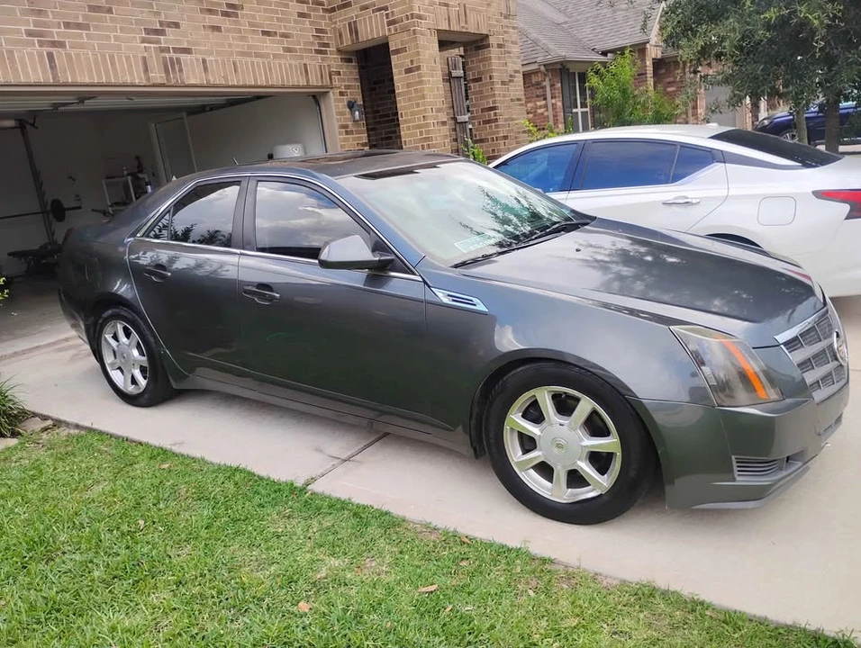 2010 Cadillac CTS 2nd Gen - Image 2 of 4