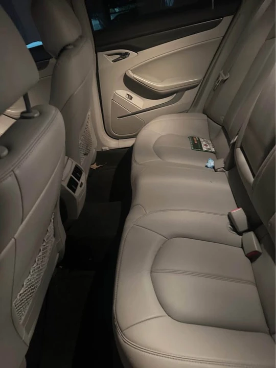 2010 Cadillac CTS 2nd Gen - Image 5 of 5