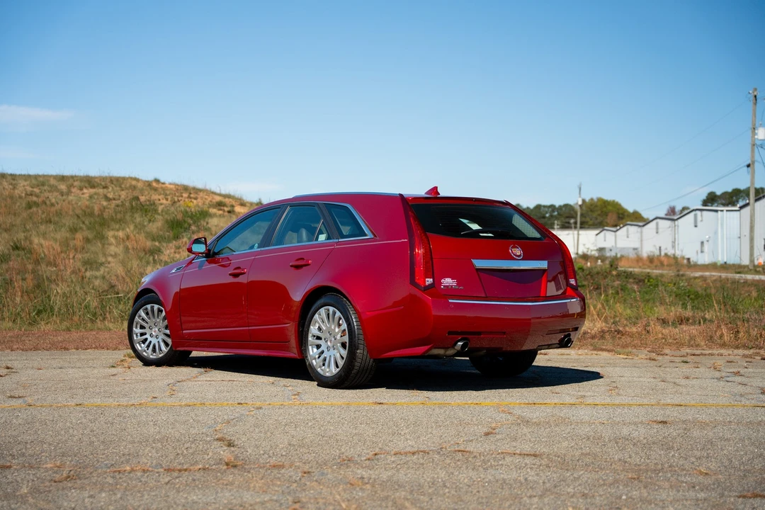 2010 Cadillac CTS 2nd Gen - Image 8 of 31
