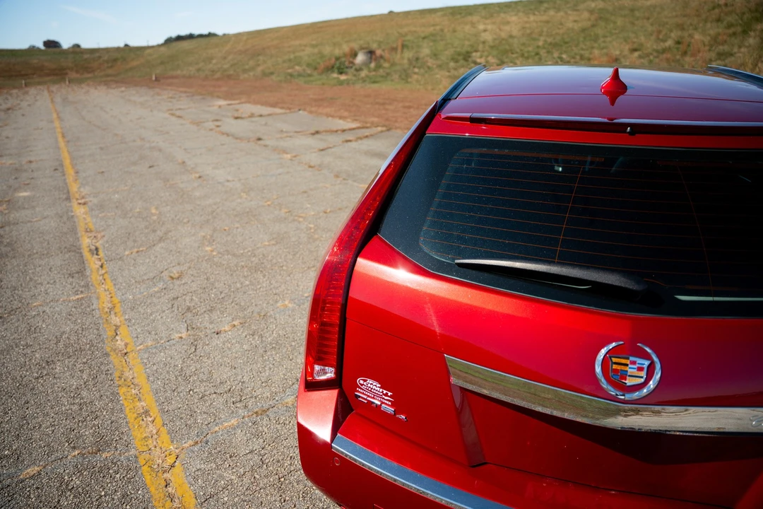 2010 Cadillac CTS 2nd Gen - Image 24 of 31