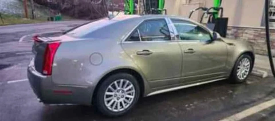 2010 Cadillac CTS 2nd Gen - Image 2 of 9