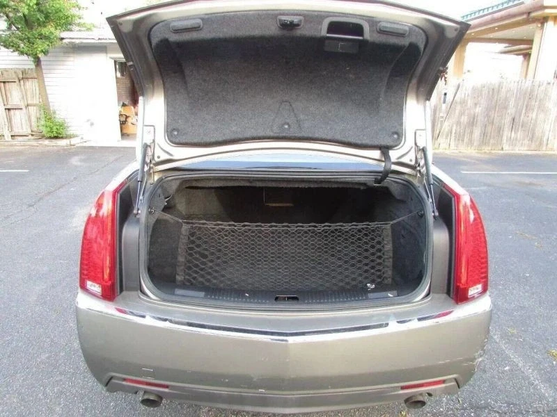 2010 Cadillac CTS 2nd Gen - Image 9 of 12