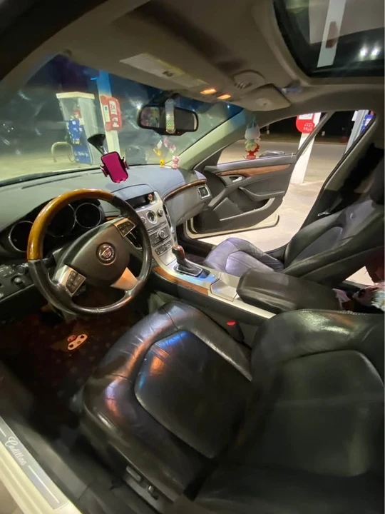 2010 Cadillac CTS 2nd Gen - Image 7 of 10