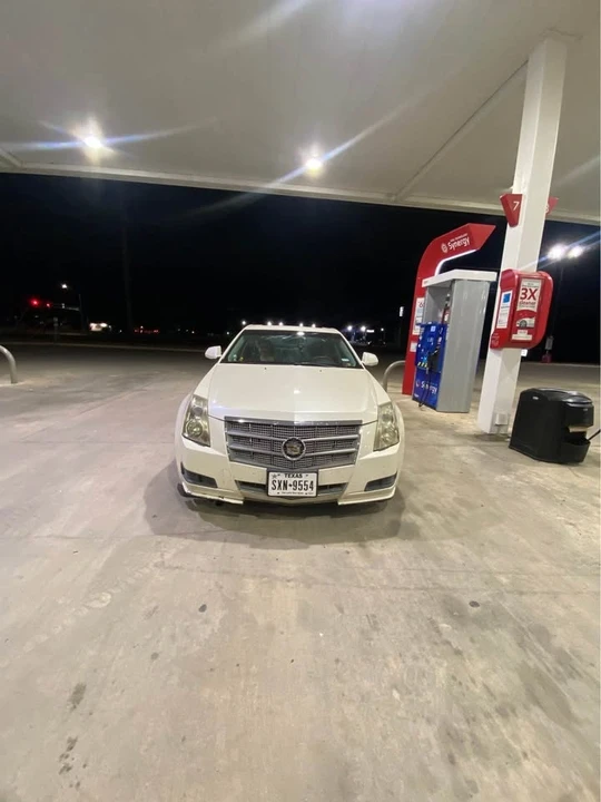2010 Cadillac CTS 2nd Gen - Image 4 of 10