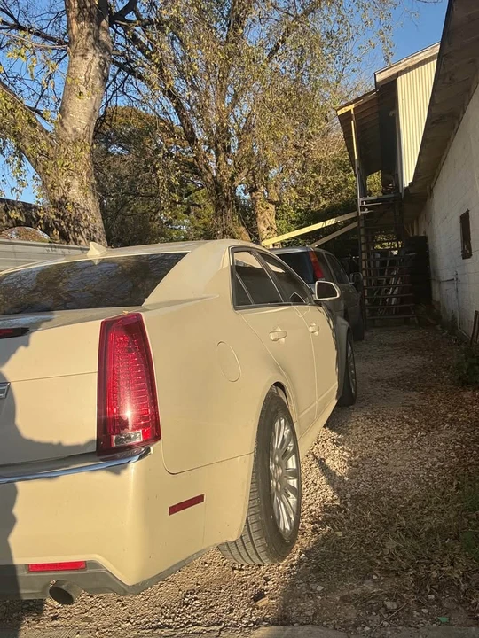 2010 Cadillac CTS 2nd Gen - Image 2 of 7