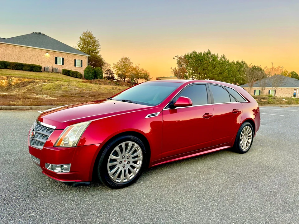 2010 Cadillac CTS 2nd Gen - Image 8 of 31