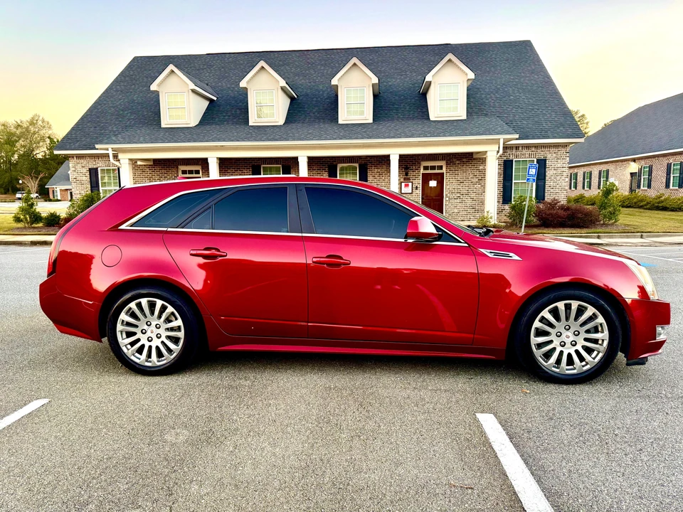2010 Cadillac CTS 2nd Gen - Image 3 of 31