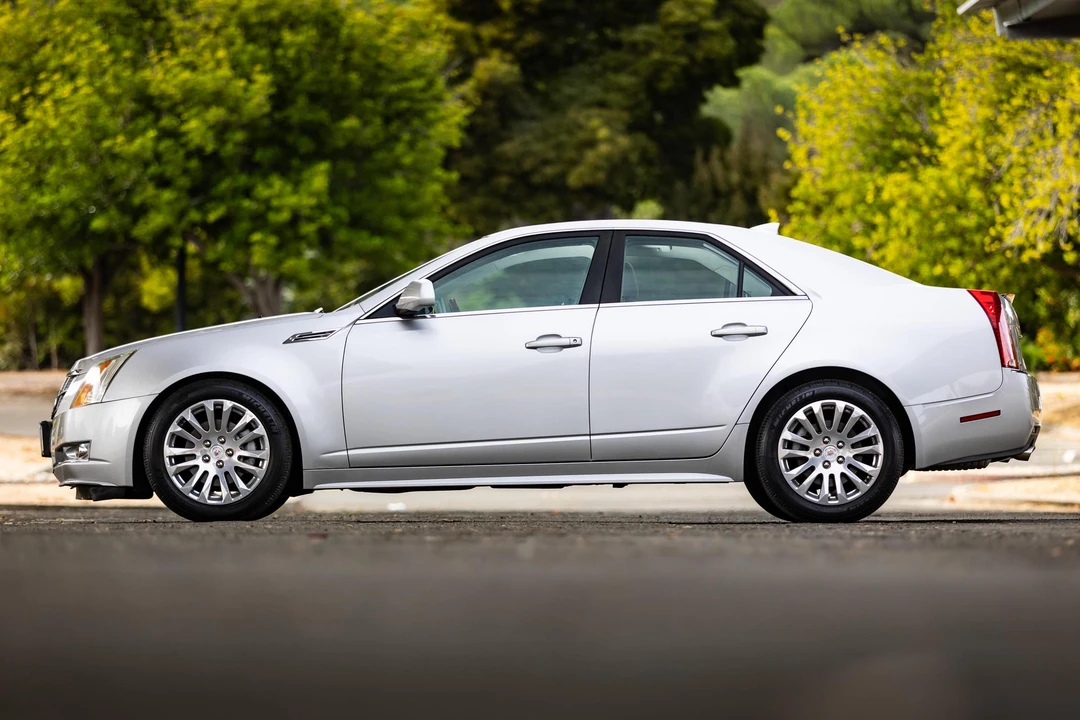 2010 Cadillac CTS 2nd Gen - Image 3 of 31