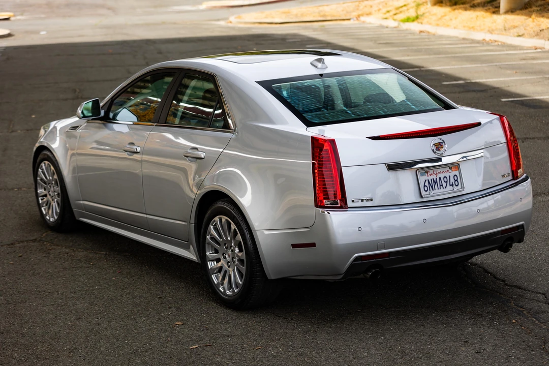 2010 Cadillac CTS 2nd Gen - Image 17 of 31