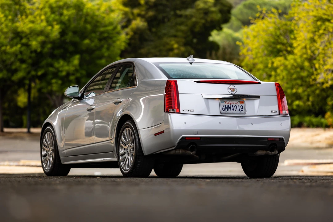 2010 Cadillac CTS 2nd Gen - Image 19 of 31