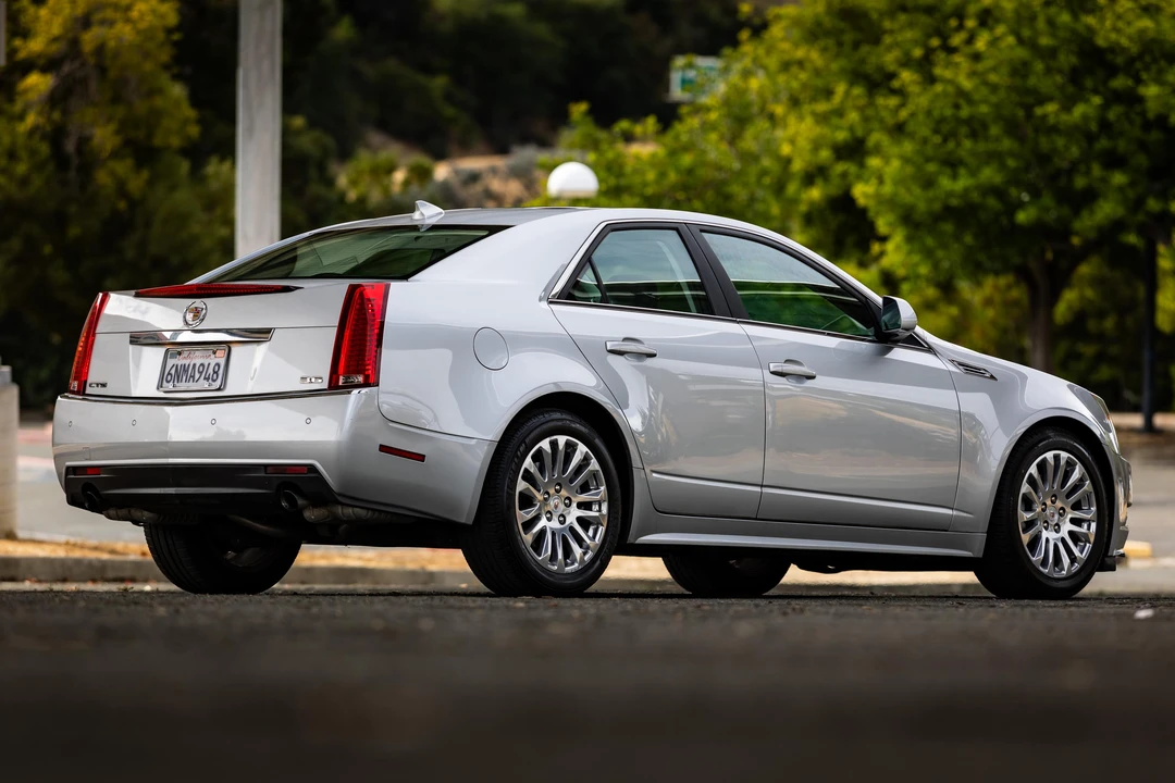 2010 Cadillac CTS 2nd Gen - Image 28 of 31