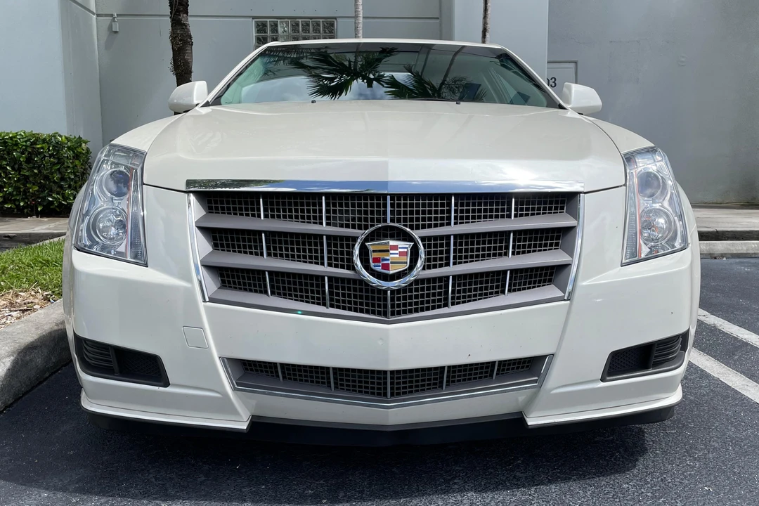 2010 Cadillac CTS 2nd Gen - Image 2 of 31