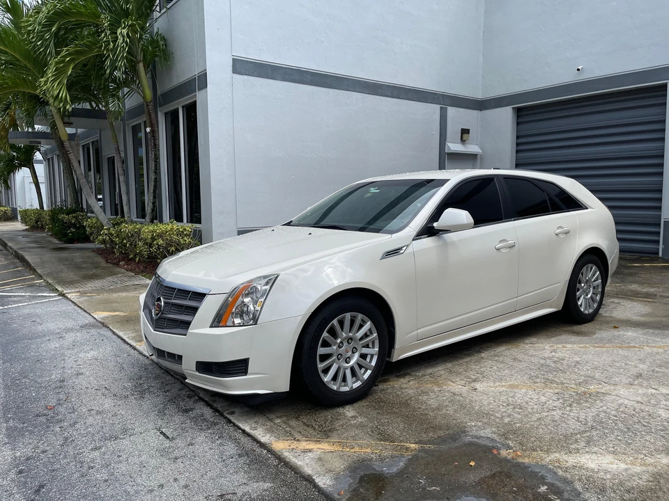 2010 Cadillac CTS 2nd Gen - Image 11 of 31