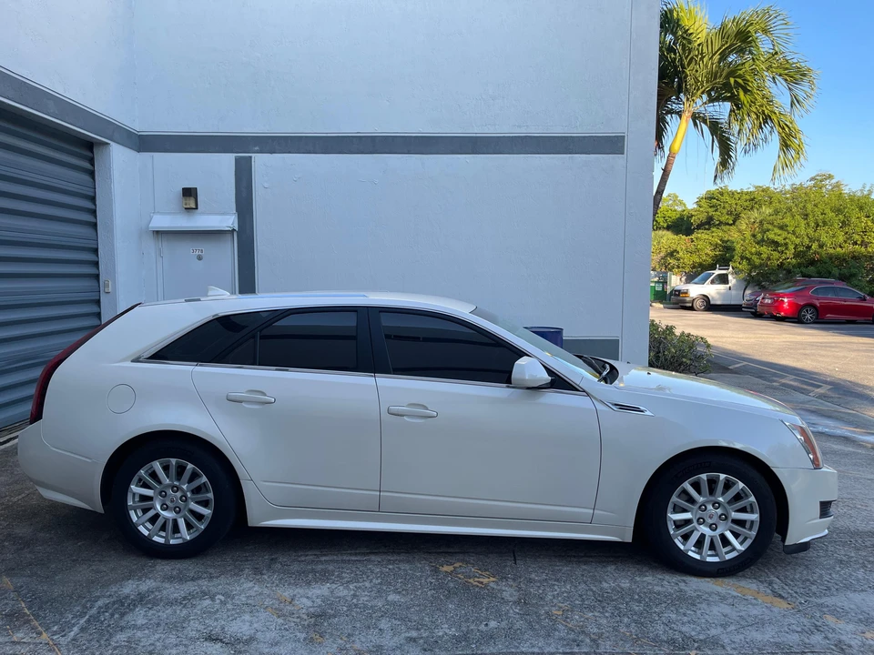 2010 Cadillac CTS 2nd Gen - Image 26 of 31