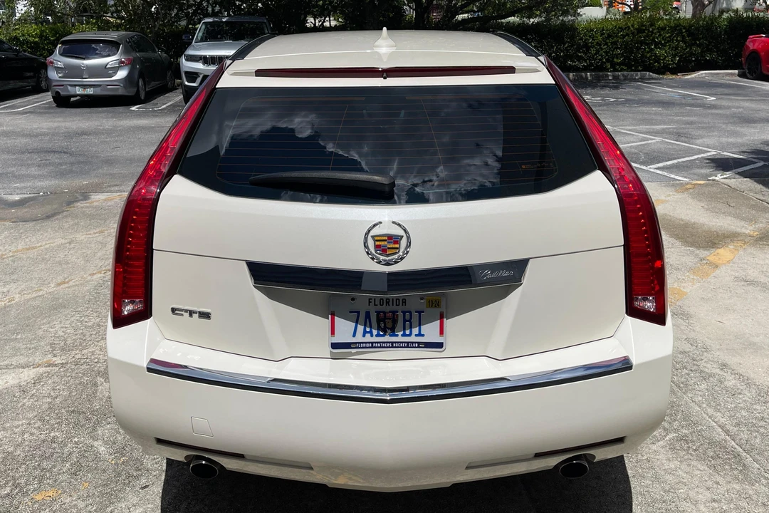 2010 Cadillac CTS 2nd Gen - Image 5 of 31