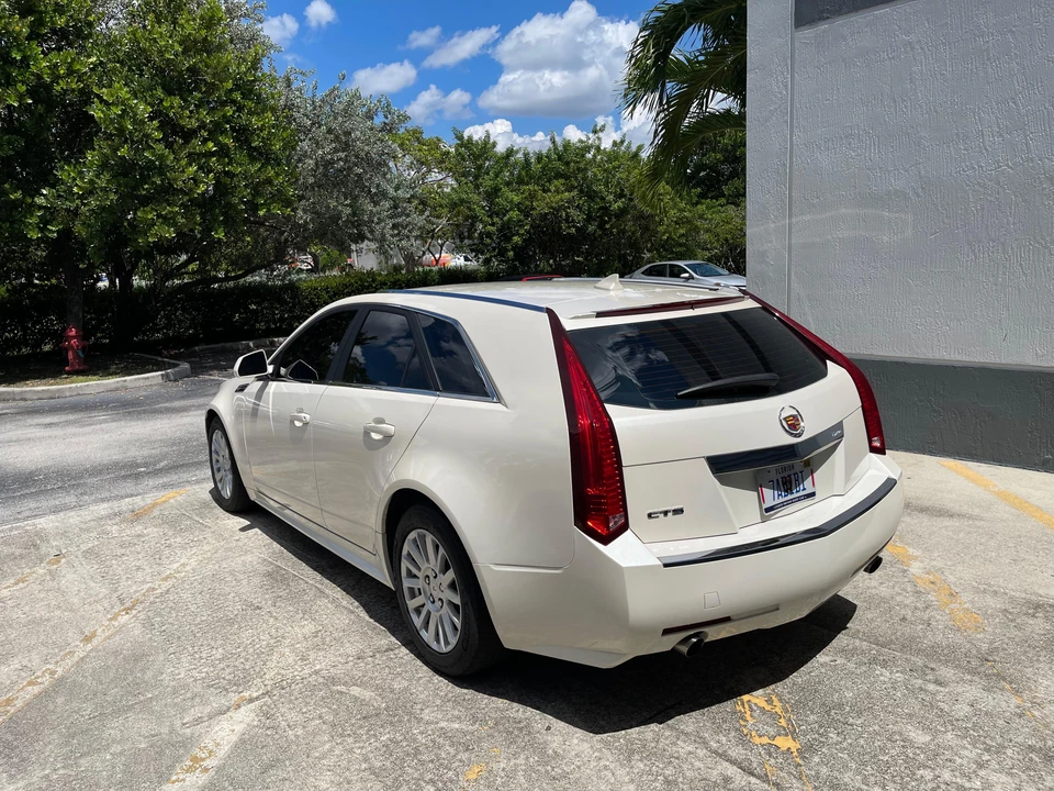 2010 Cadillac CTS 2nd Gen - Image 17 of 31