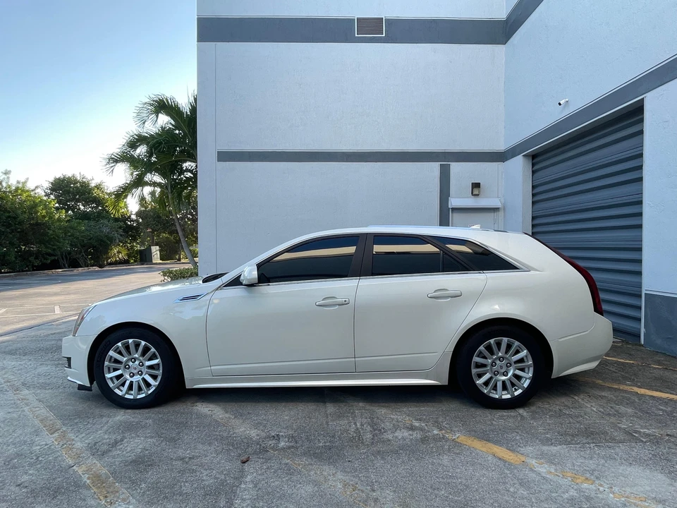 2010 Cadillac CTS 2nd Gen - Image 13 of 31