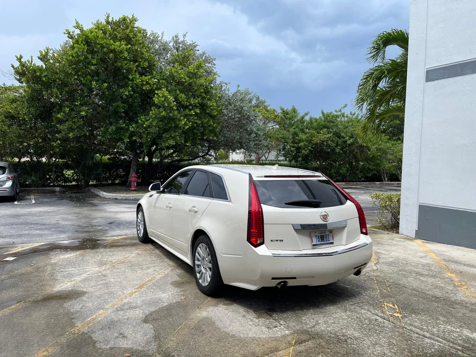 2010 Cadillac CTS 2nd Gen - Image 18 of 31