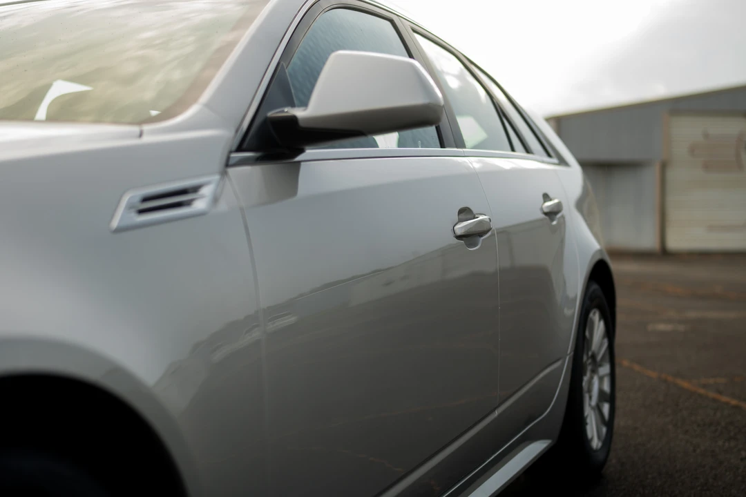 2010 Cadillac CTS 2nd Gen - Image 28 of 31