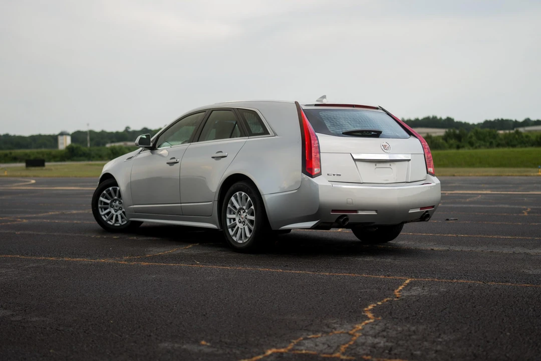 2010 Cadillac CTS 2nd Gen - Image 23 of 31
