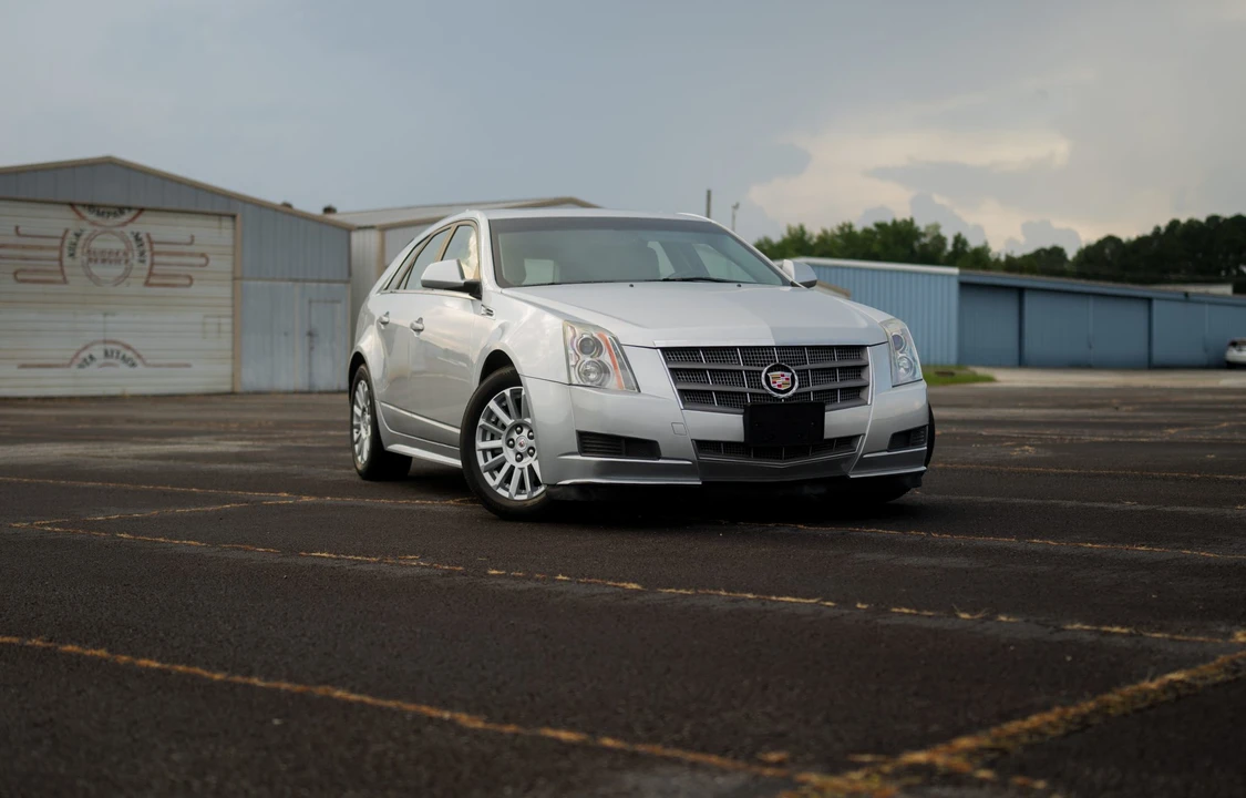 2010 Cadillac CTS 2nd Gen - Image 12 of 31