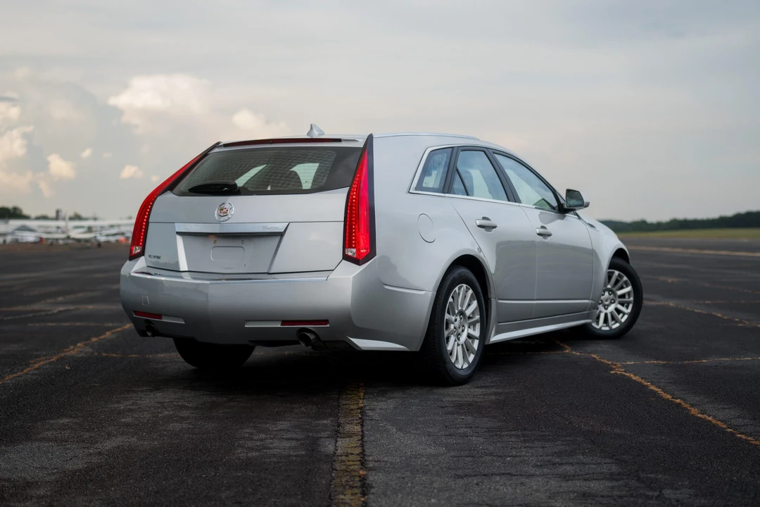 2010 Cadillac CTS 2nd Gen - Image 15 of 31