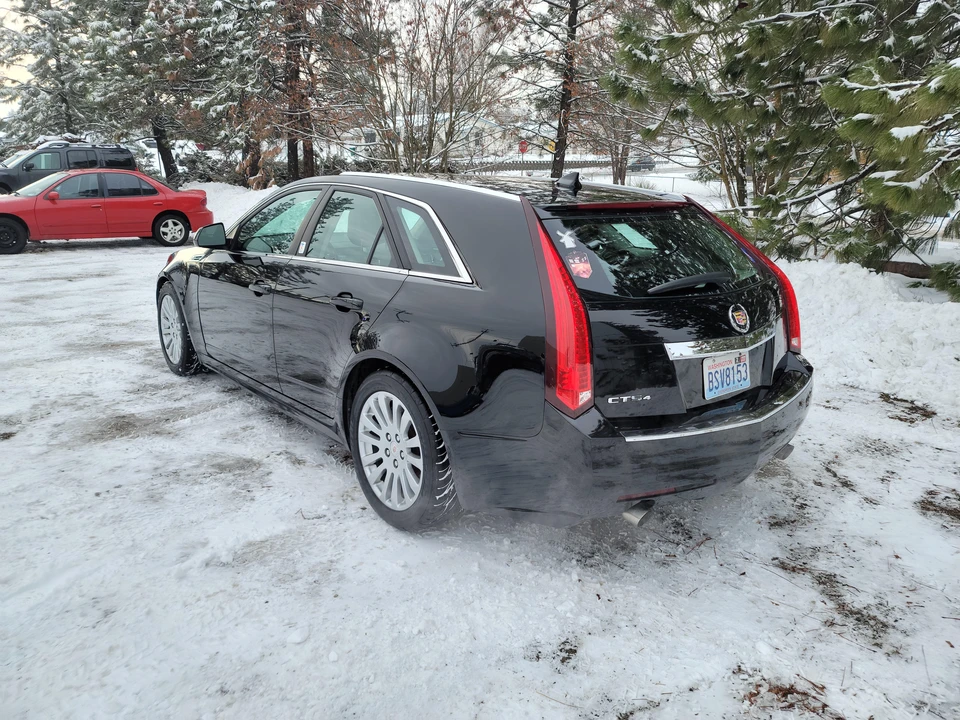 2010 Cadillac CTS 2nd Gen - Image 9 of 31