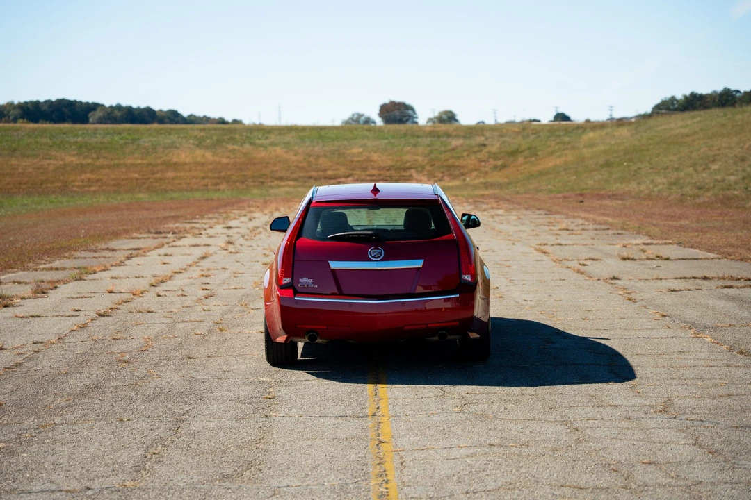 2010 Cadillac CTS 2nd Gen - Image 9 of 31