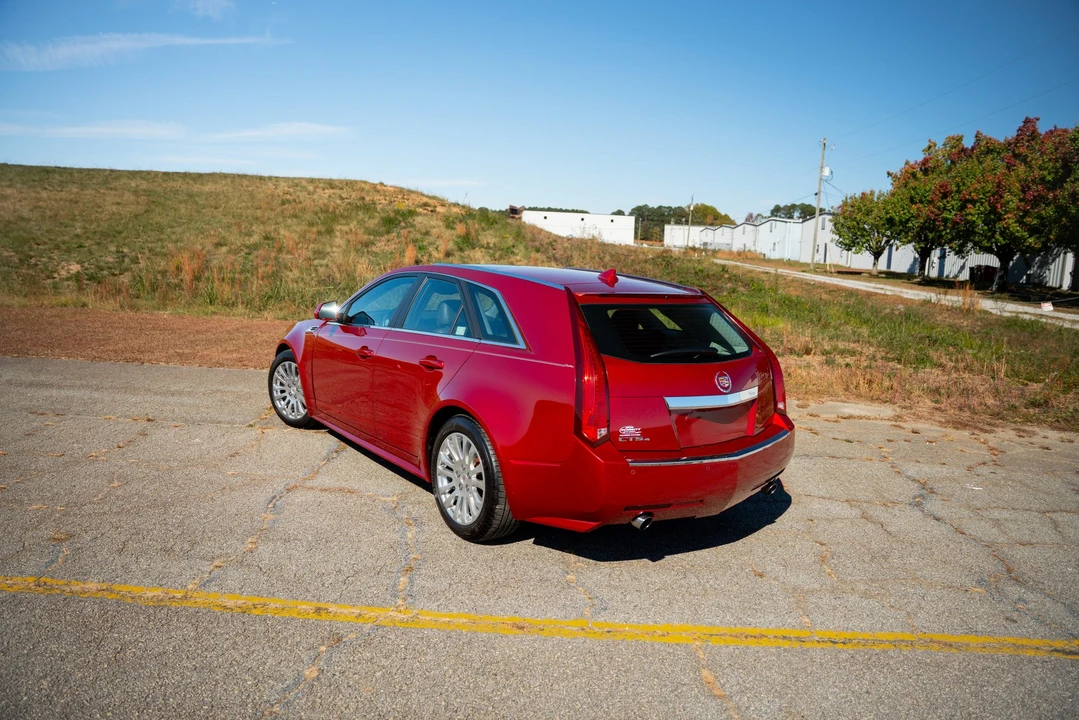 2010 Cadillac CTS 2nd Gen - Image 8 of 31