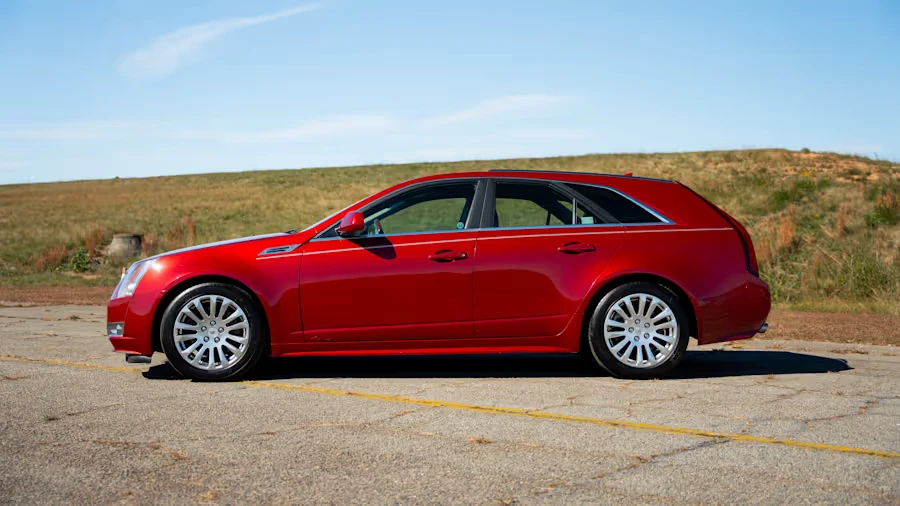 2010 Cadillac CTS 2nd Gen - Image 2 of 31