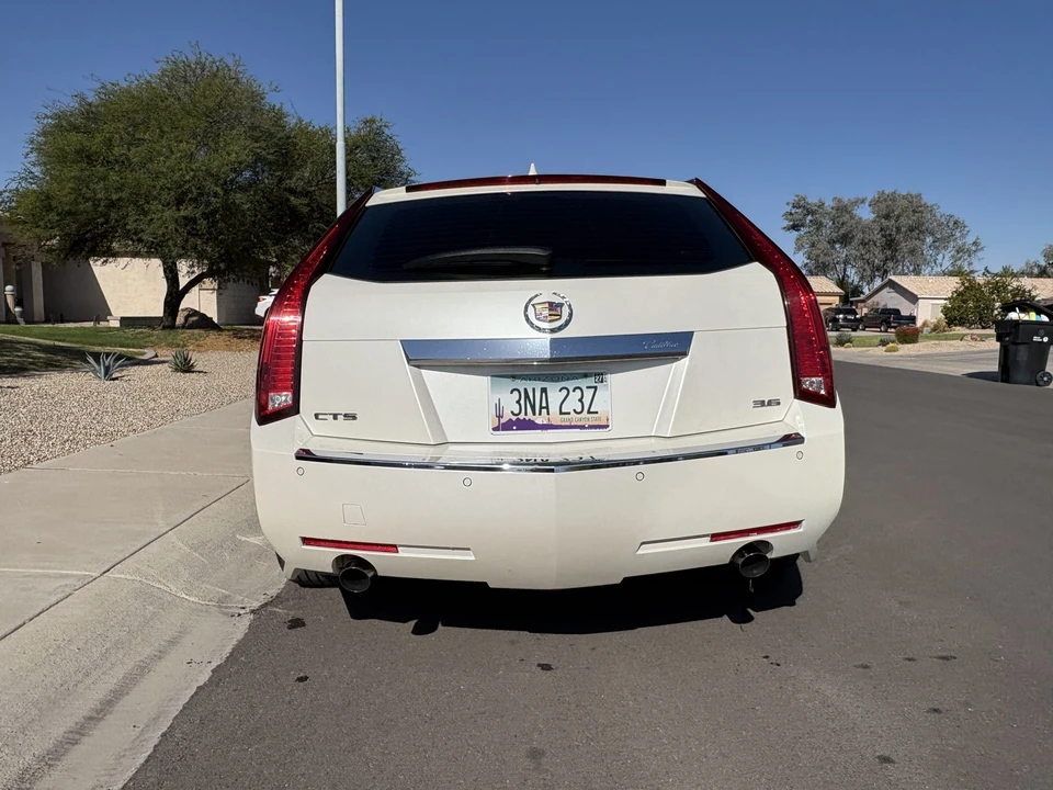 2010 Cadillac CTS 2nd Gen - Image 11 of 31