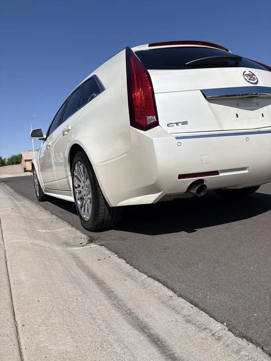 2010 Cadillac CTS 2nd Gen - Image 26 of 31