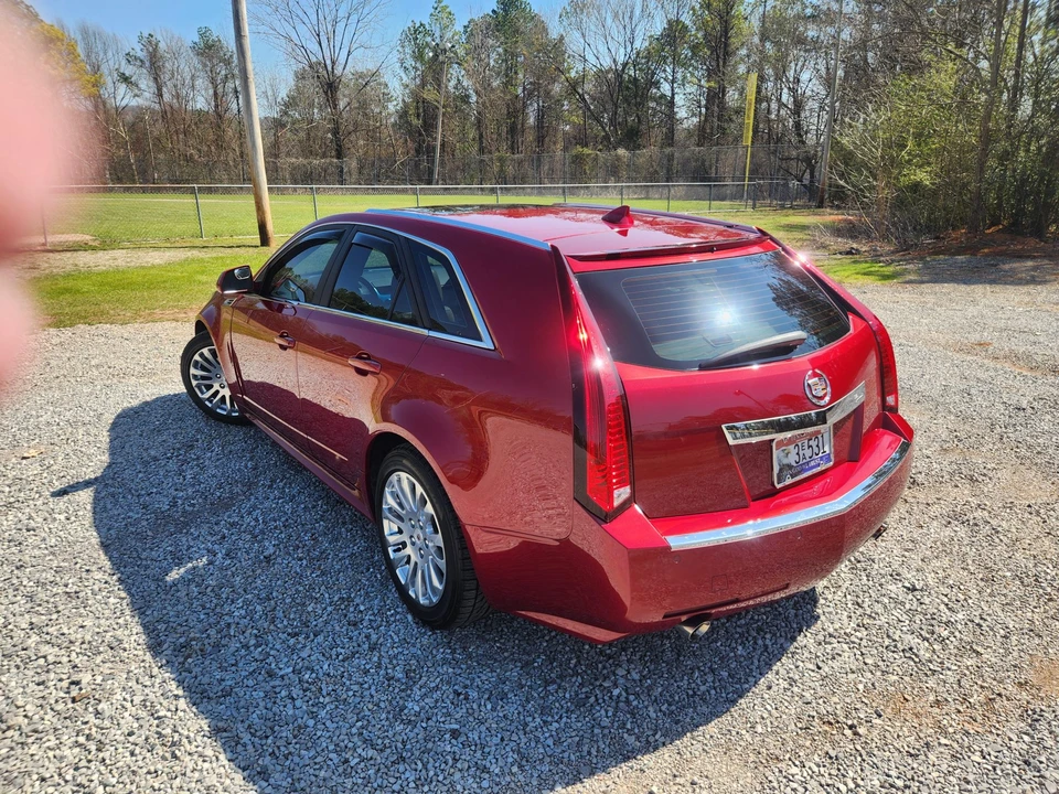 2010 Cadillac CTS 2nd Gen - Image 9 of 31